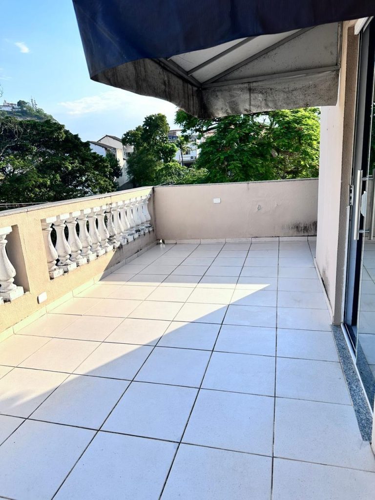 Casa Triplex de 5 quartos na Freguesia – Jacarepaguá