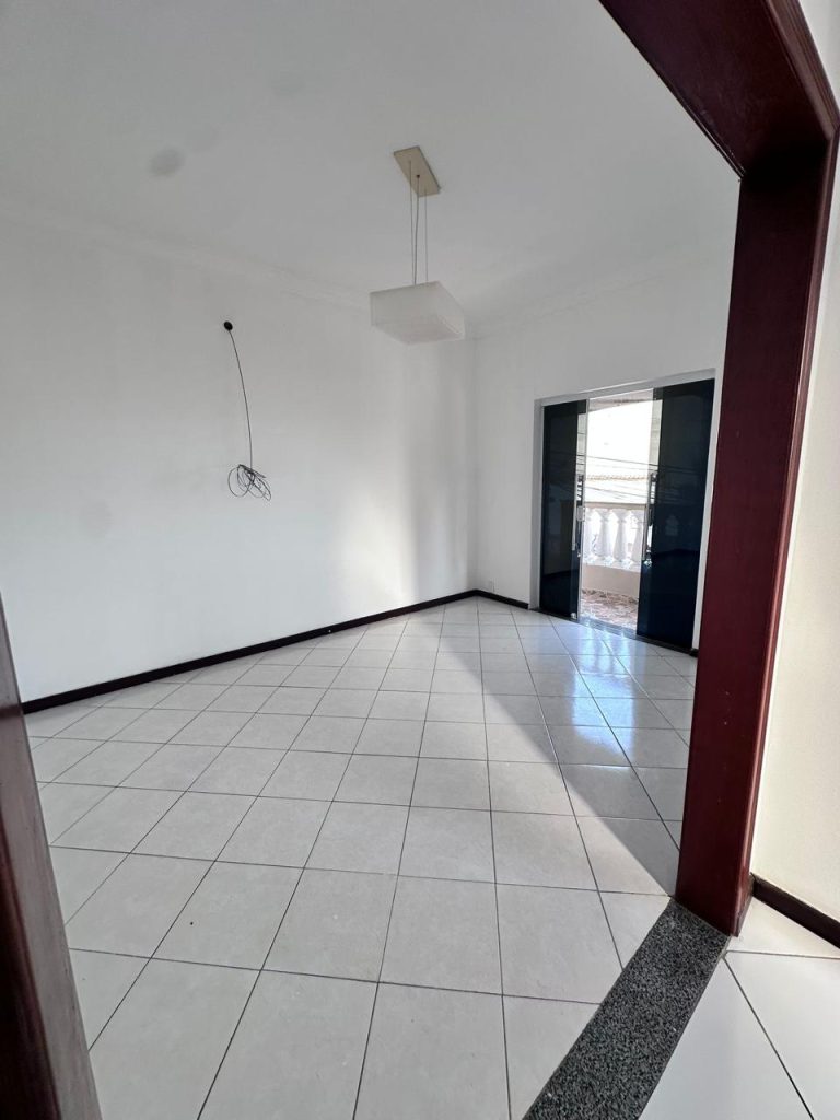 Casa Triplex de 5 quartos na Freguesia – Jacarepaguá